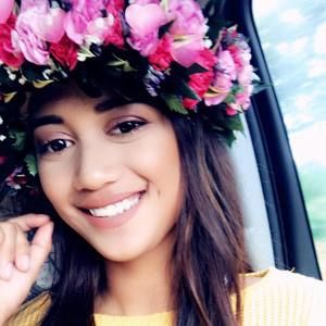 Meet your Posher, Starr